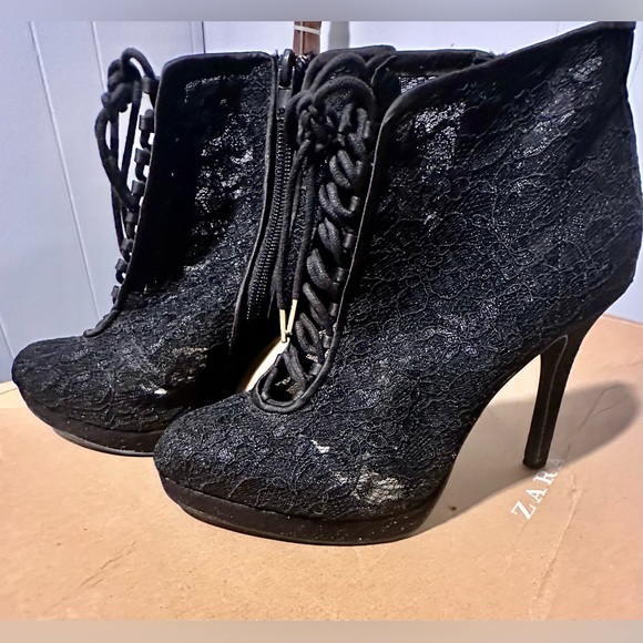 H&M Lace Platform Booties Black - Picture 7 of 7